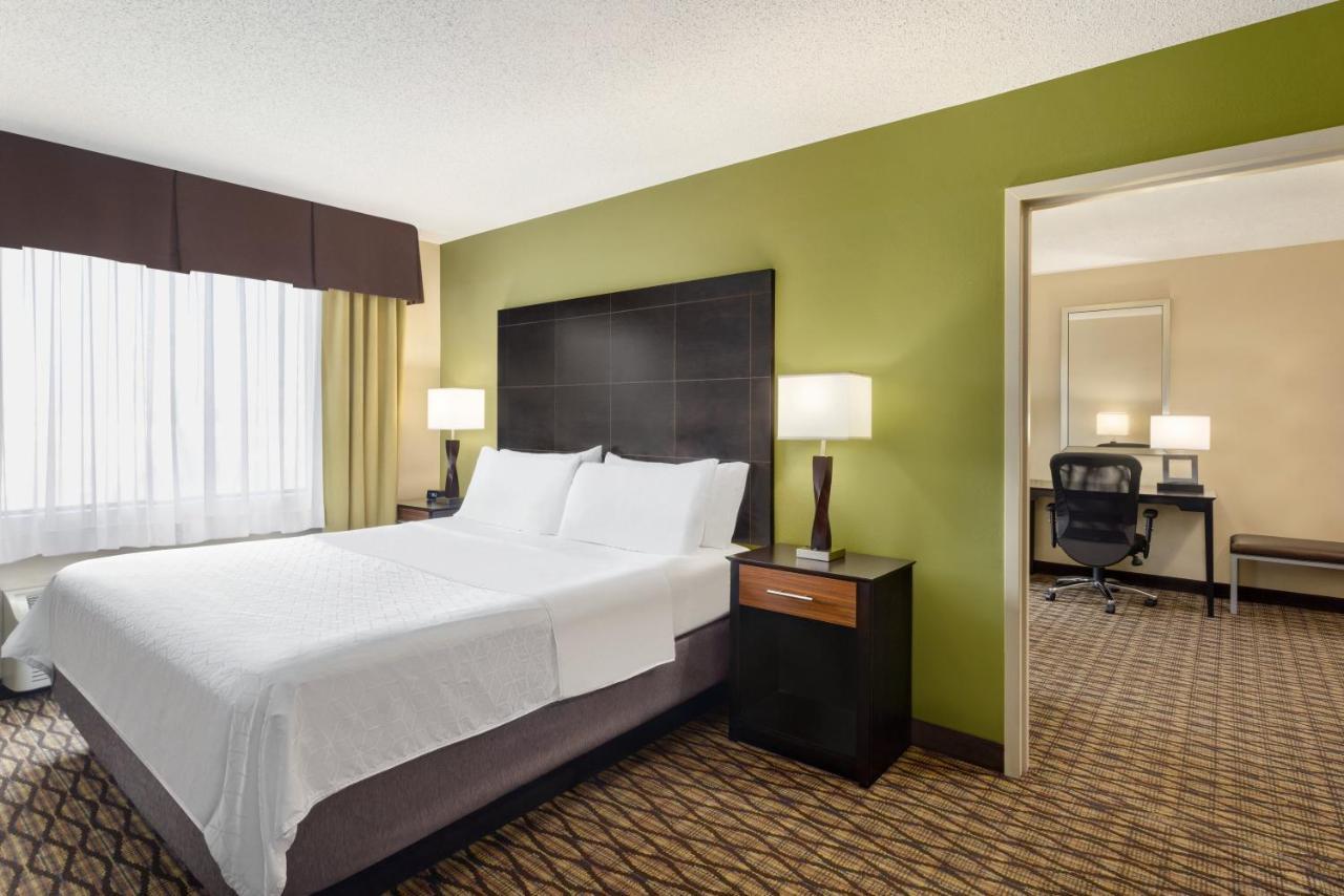 Holiday Inn Express Hotel & Suites Edmond By Ihg Dış mekan fotoğraf