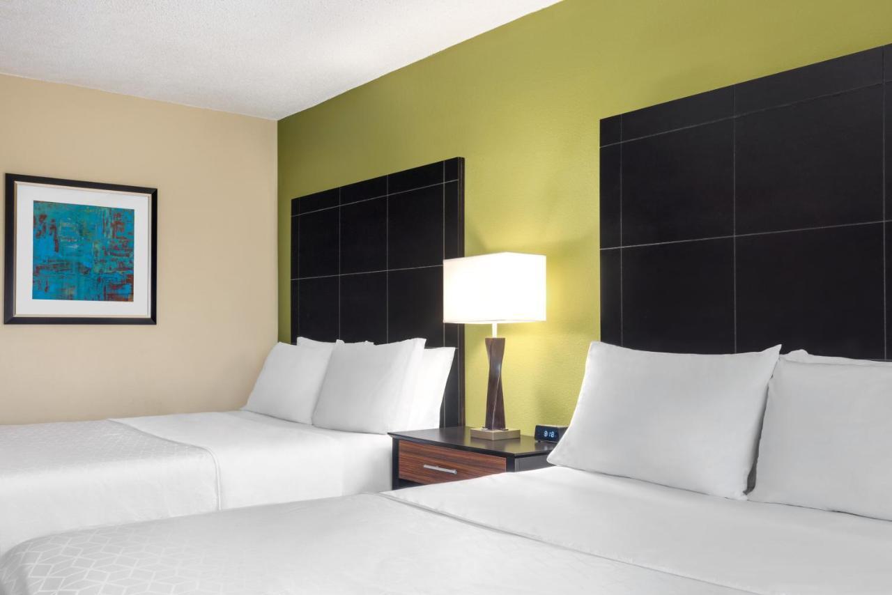 Holiday Inn Express Hotel & Suites Edmond By Ihg Dış mekan fotoğraf