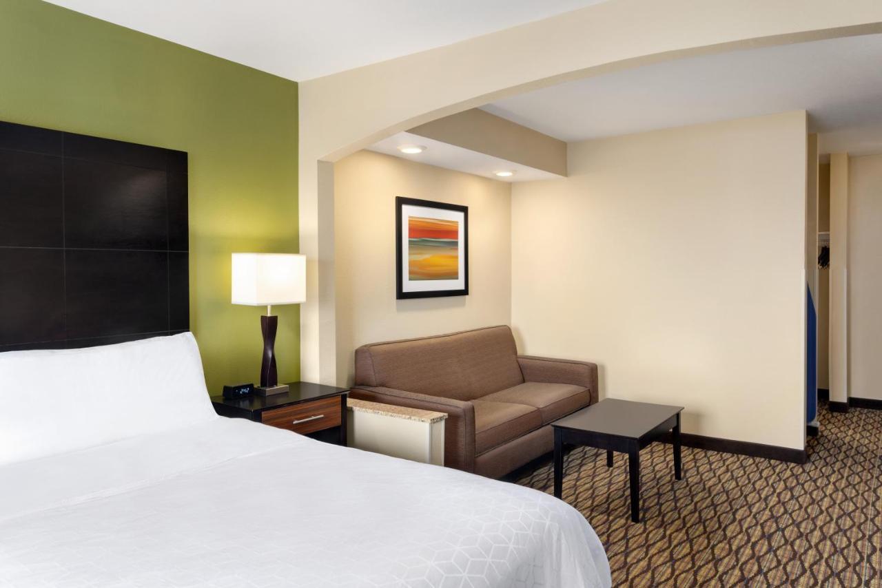 Holiday Inn Express Hotel & Suites Edmond By Ihg Dış mekan fotoğraf