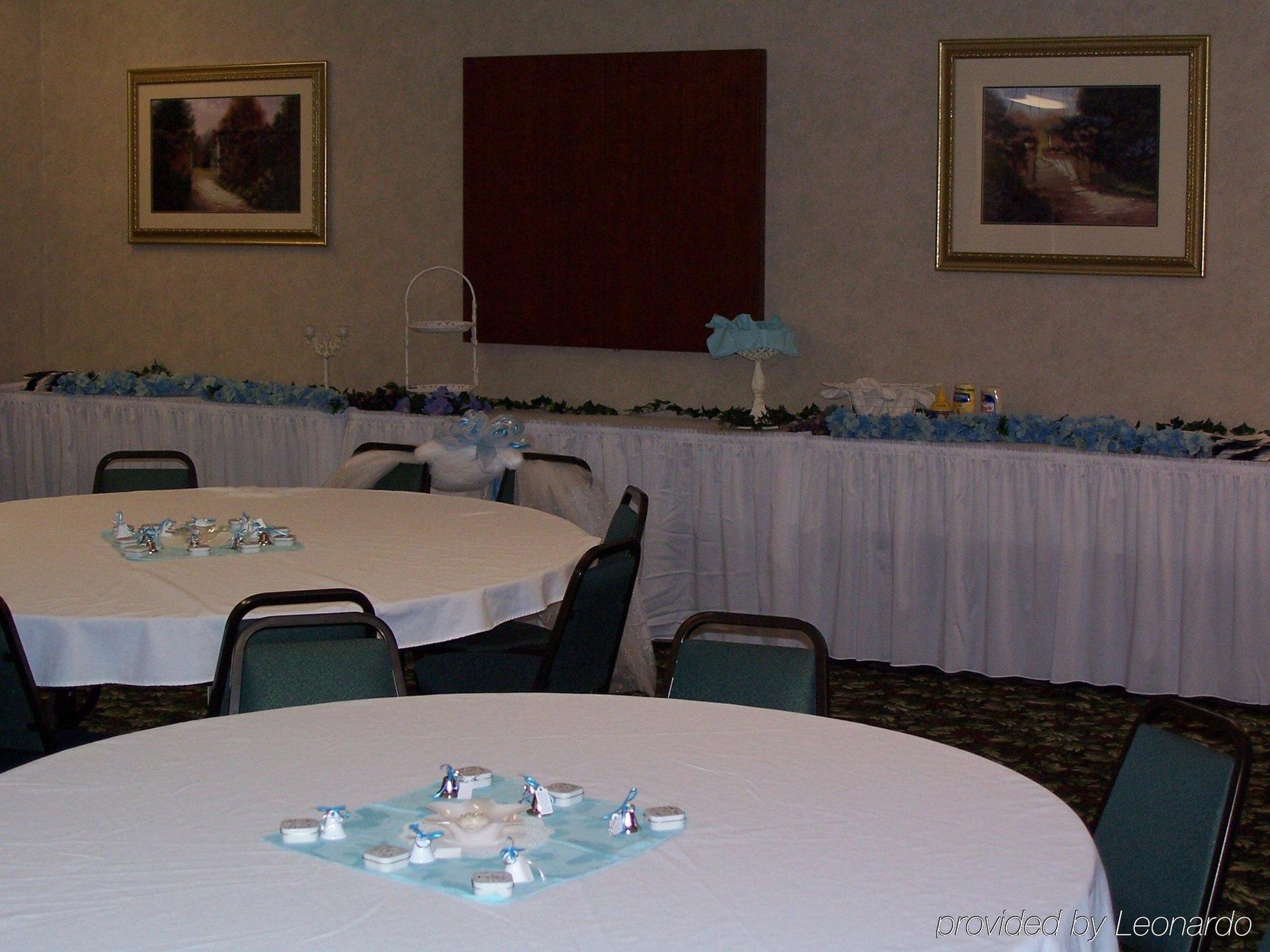 Holiday Inn Express Hotel & Suites Edmond By Ihg Restoran fotoğraf